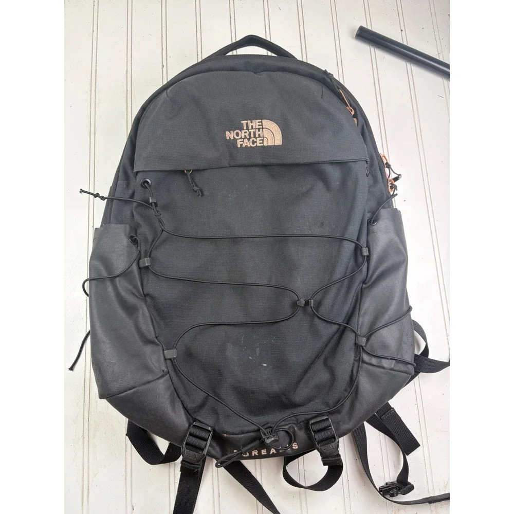 The North Face Black Borealis Luxe Hiking Travel Unisex Backpack $150
